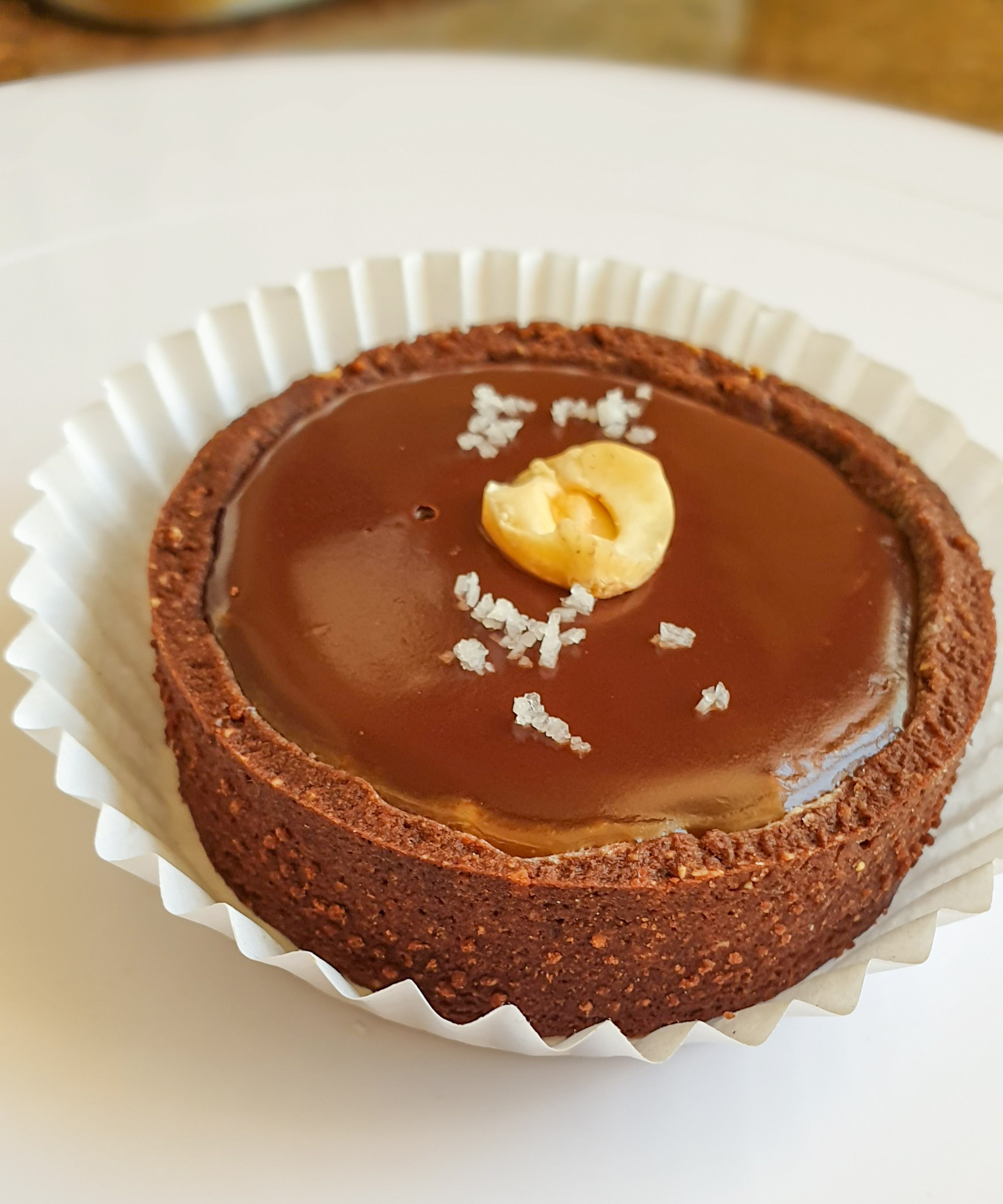 Tarte individual de chocolate e avelã